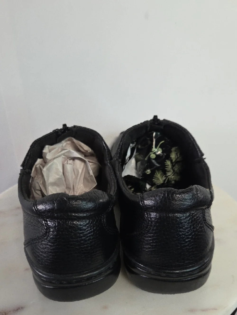 Men's Black Leather Zip Slip-On Loafers Size 9W